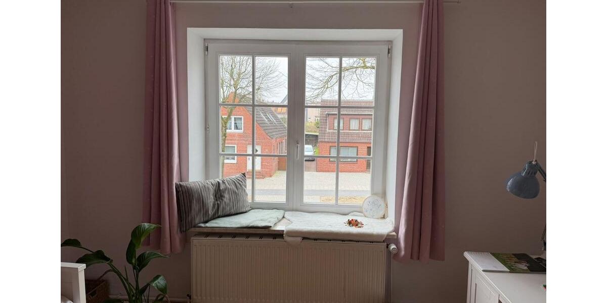 Reihenhaus Husum - 8 Zimmer, 160 m&sup2;, 1.550&euro; | Angebot:25988687