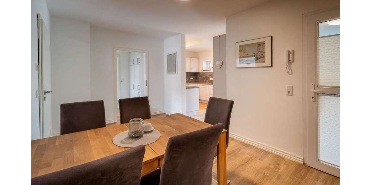 Etagenwohnung Husum - 2 Zimmer, 81 m&sup2;, 375.000&euro; | Angebot:23840031