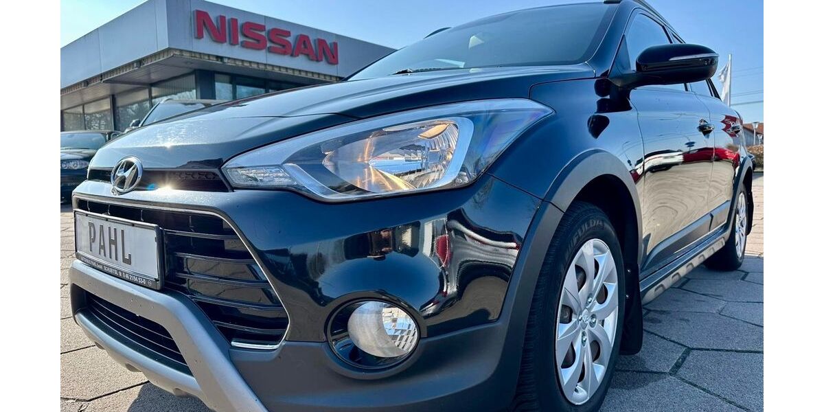 Hyundai i20 92.000 km 10.990 &euro; Schuby 24850