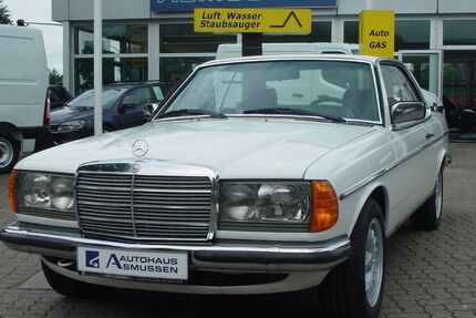 Mercedes-Benz 230 199.325 km 18.950 &euro; Wester-Ohrstedt 25885