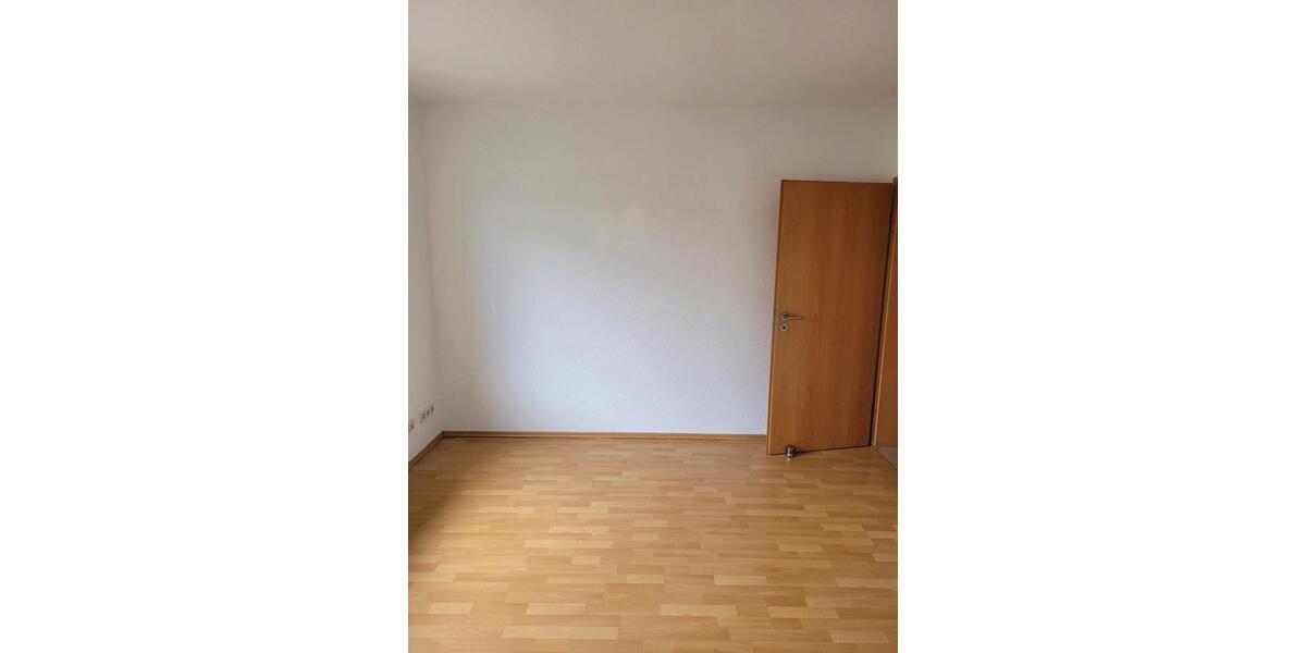 Erdgeschoßwohnung Lunden - 4 Zimmer, 100 m&sup2;, 750&euro; | Angebot:25993824