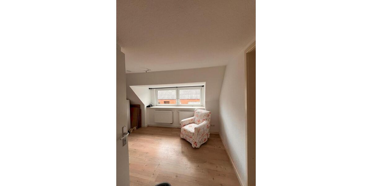 Dachgeschoßwohnung Bordelum - 2 Zimmer, 48 m&sup2;, 530&euro; | Angebot:26625651