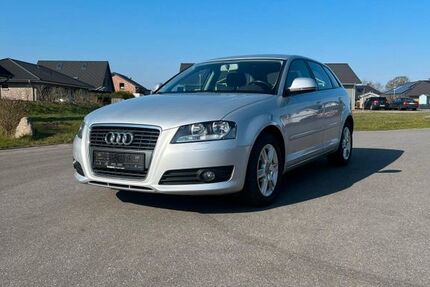 Audi A3 270.000 km 4.300 &euro; Jörl 24992