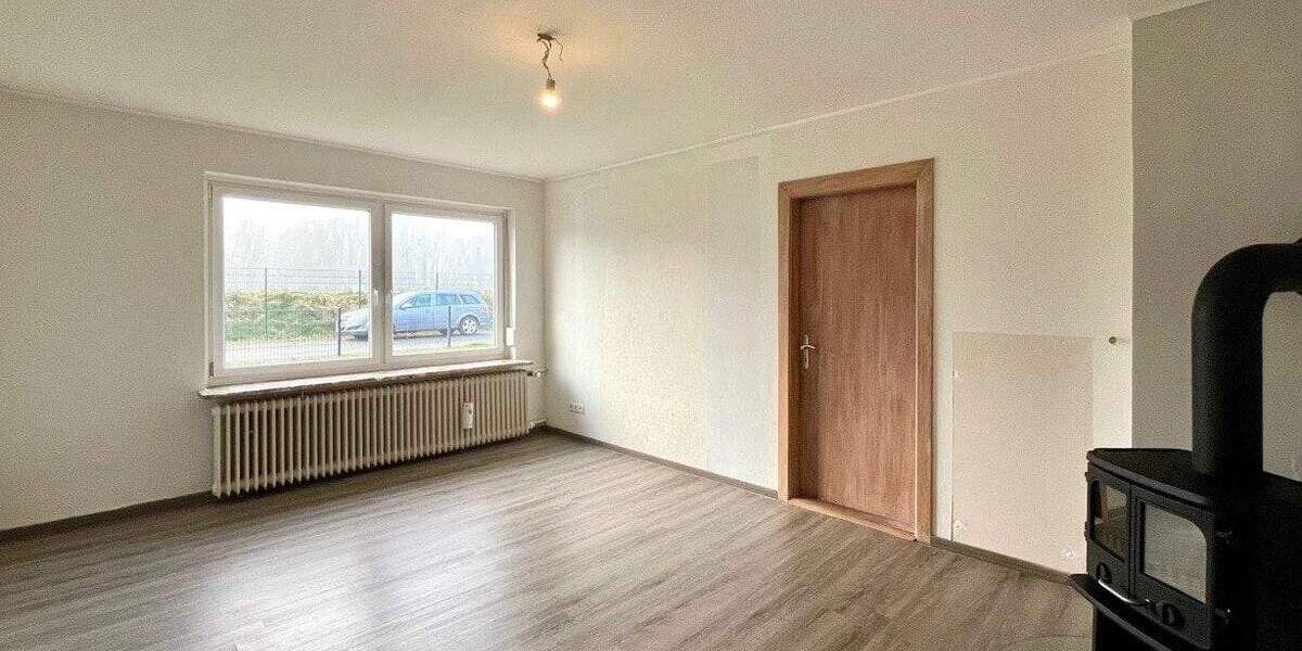 Einfamilienhaus Lunden - 4 Zimmer, 100 m&sup2;, 239.000&euro; | Angebot:25731110