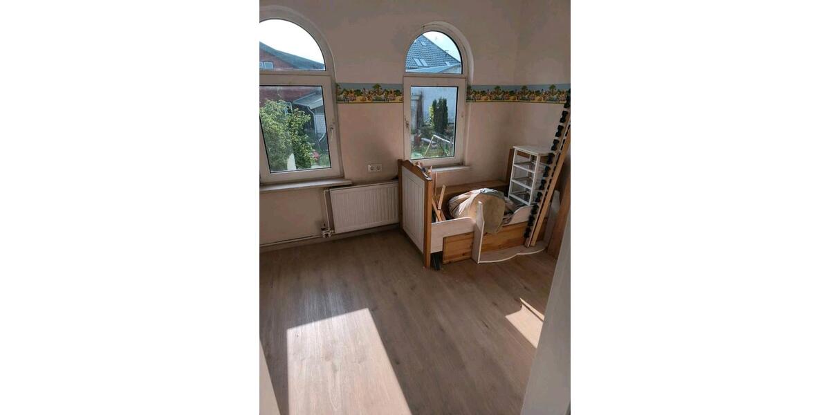 Einfamilienhaus Wohlde - 7 Zimmer, 173 m&sup2;, 145.000&euro; | Angebot:26884847