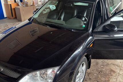 Ford Mondeo 200.000 km 3.995 &euro; Großenwiehe 24969