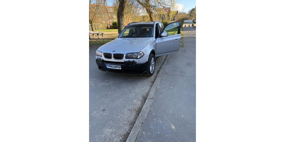BMW X3 304.000 km 5.595 &euro; Husum 25813