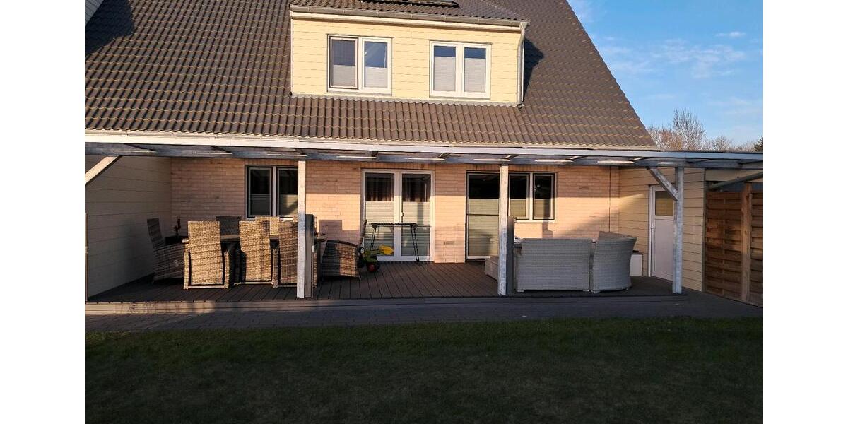 Doppelhaushälfte Langenhorn - 5 Zimmer, 140 m&sup2;, 1.500&euro; | Angebot:25978872