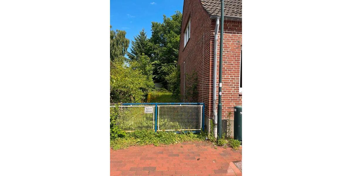 Einfamilienhaus Schwabstedt - 8 Zimmer, 200 m&sup2;, 270.000&euro; | Angebot:26946645