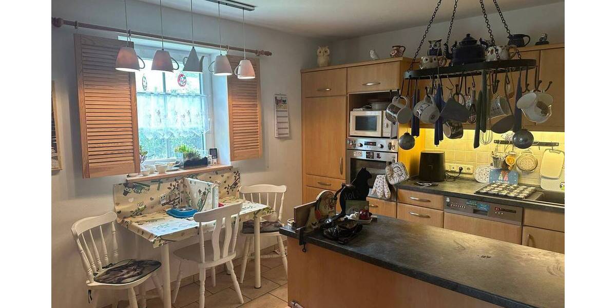 Mehrfamilienhaus, Wohnhaus Tating Lokert - 8 Zimmer, 189 m&sup2;, 640.000&euro; | Angebot:25669651