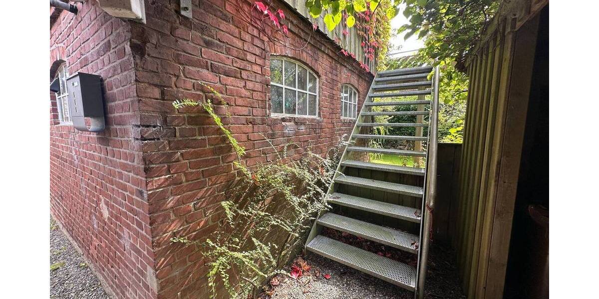 Einfamilienhaus Bredstedt - 8 Zimmer, 170 m&sup2;, 225.000&euro; | Angebot:25780897