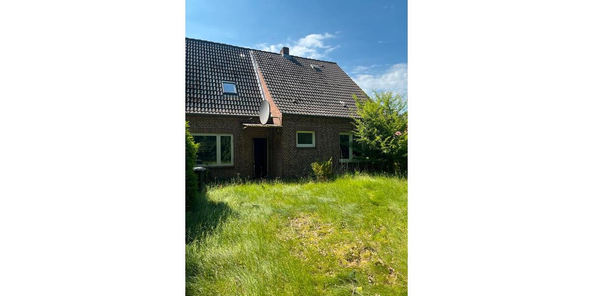 Einfamilienhaus Schwabstedt - 8 Zimmer, 200 m&sup2;, 270.000&euro; | Angebot:26946645