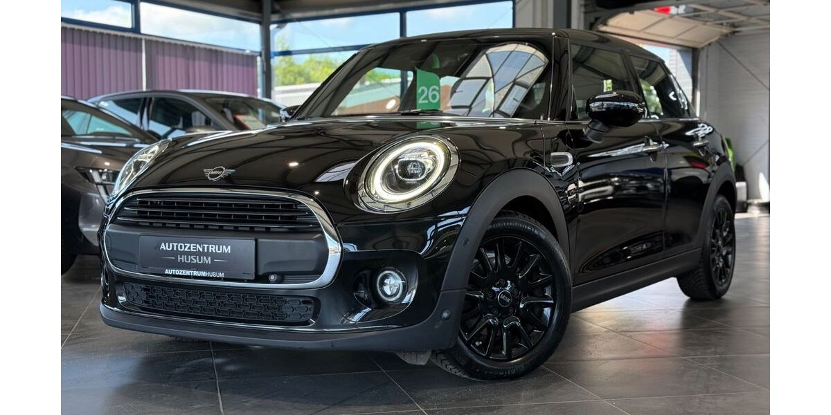 Mini ONE 77.576 km 18.490 &euro; Husum 25813