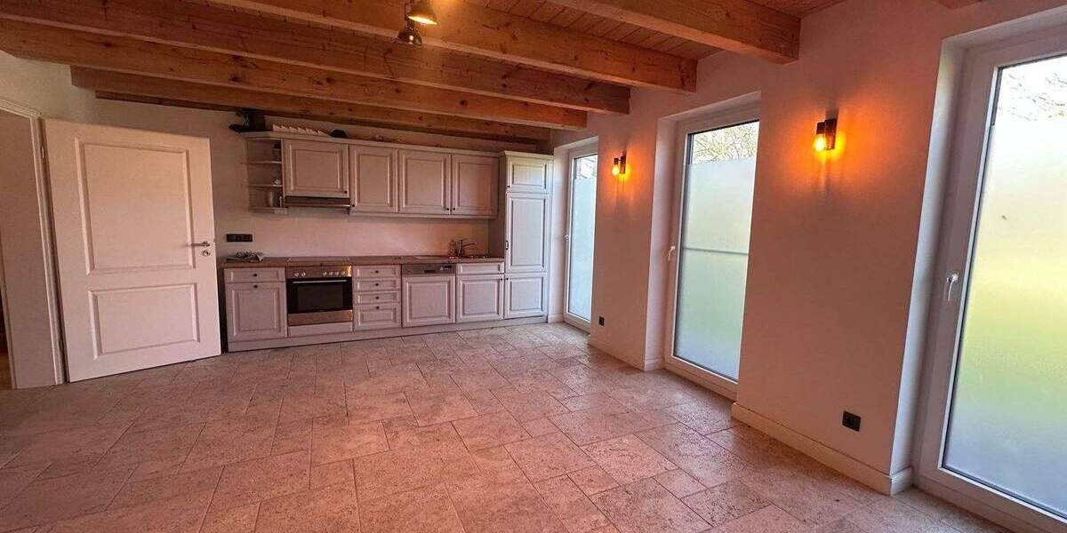 Mehrfamilienhaus, Wohnhaus Wiemerstedt - 7 Zimmer, 314 m&sup2;, 395.000&euro; | Angebot:25815556