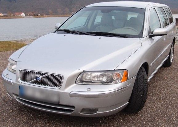 Volvo V70 366.000 km 3.450 &euro; Uelvesbüll 25889