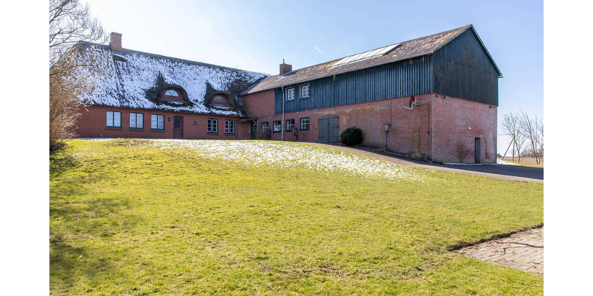 Mehrfamilienhaus, Wohnhaus Pellworm - 1 Zimmer, 500 m&sup2;, 995.000&euro; | Angebot:25705391