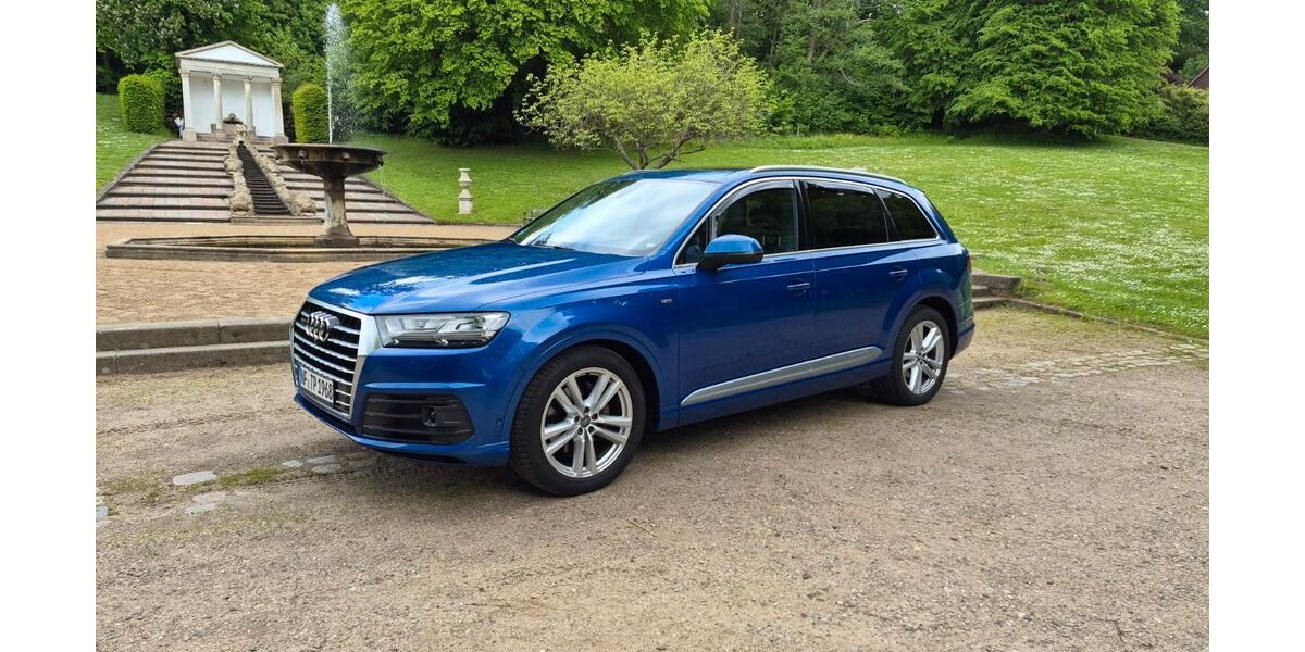 Audi Q7 240.000 km 22.900 &euro; Sollwitt 25884