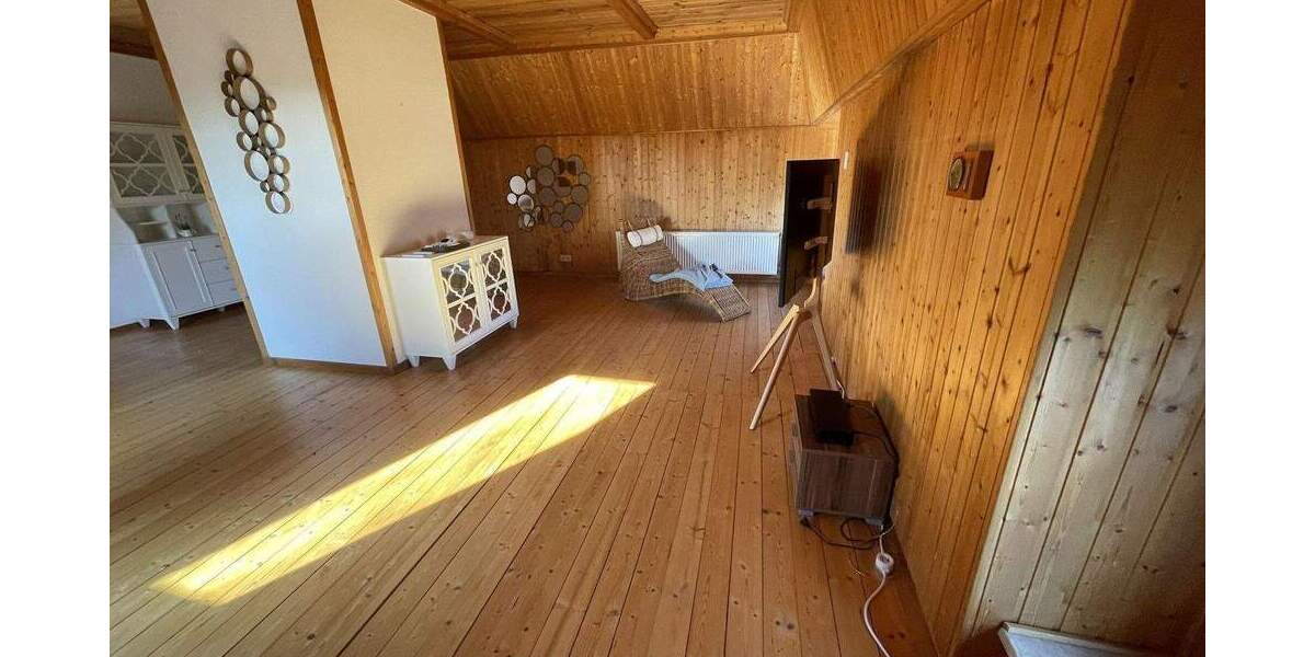 Einfamilienhaus Hennstedt - 7 Zimmer, 222 m&sup2;, 398.000&euro; | Angebot:25751273