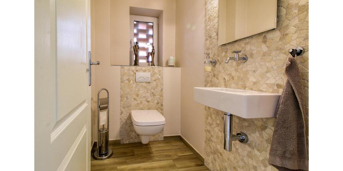 Einfamilienhaus Husum - 6 Zimmer, 228 m&sup2;, 649.000&euro; | Angebot:26663392