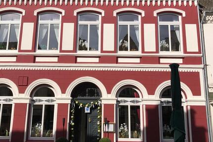 Haus Friedrichstadt - 7.5 Zimmer, 340 m&sup2;, 1.200.000&euro; | Angebot:26251793