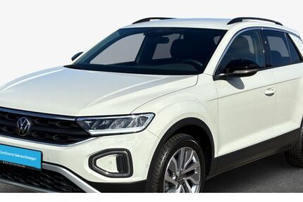 VW T-Roc 1.366 km 25.780 &euro; Breklum 25821