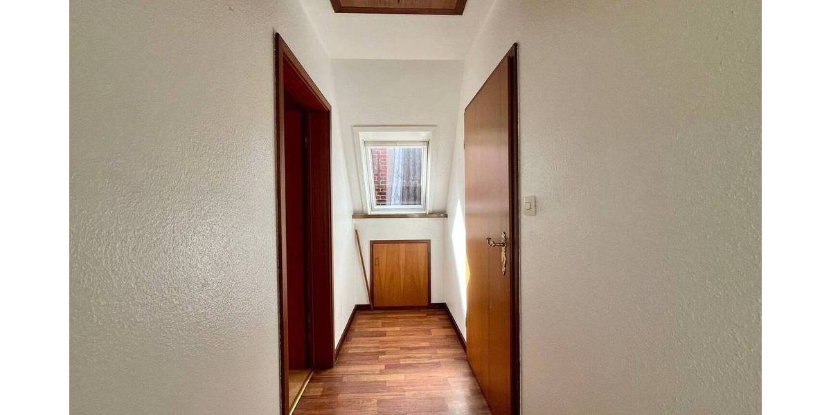 Einfamilienhaus Tönning - 4 Zimmer, 100 m&sup2;, 195.000&euro; | Angebot:26203224