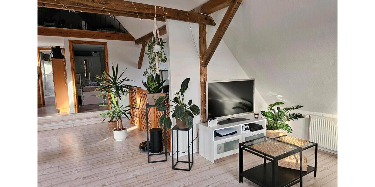 Dachgeschoßwohnung Linden - 2 Zimmer, 83 m&sup2;, 764&euro; | Angebot:25551928