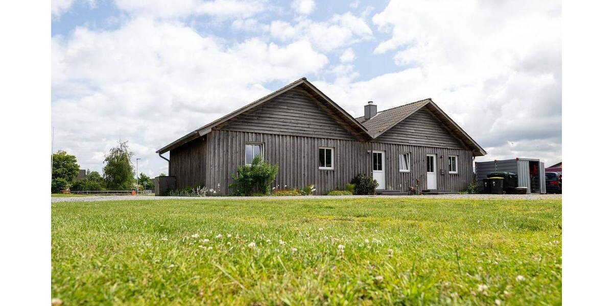 Bungalow Silberstedt - 3 Zimmer, 151 m&sup2;, 315.000&euro; | Angebot:25781097