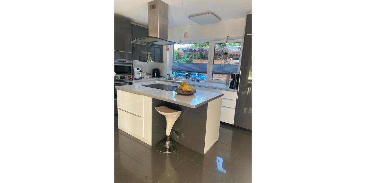 Mehrfamilienhaus, Wohnhaus Delve - 9 Zimmer, 350 m&sup2;, 550.000&euro; | Angebot:25047590