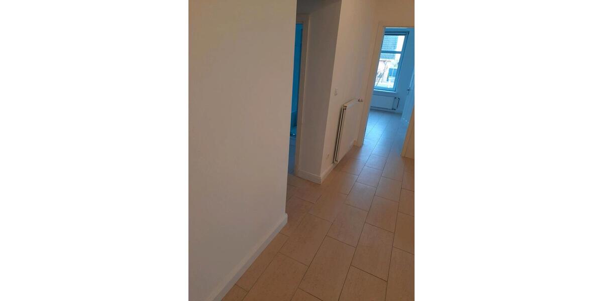 Erdgeschoßwohnung Winnert - 3 Zimmer, 95 m&sup2;, 670&euro; | Angebot:25772739