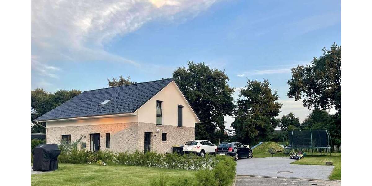 Einfamilienhaus Hennstedt - 5.5 Zimmer, 147 m&sup2;, 495.000&euro; | Angebot:26493929