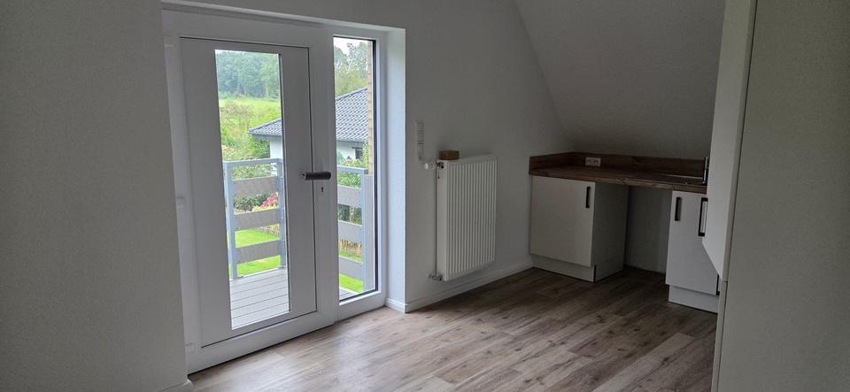 Dachgeschoßwohnung Pahlen - 2.5 Zimmer, 57 m&sup2;, 650&euro; | Angebot:25980674