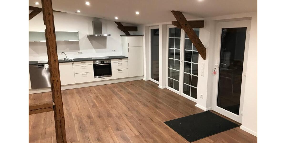 Dachgeschoßwohnung Großenwiehe - 4 Zimmer, 95 m&sup2;, 850&euro; | Angebot:25299740