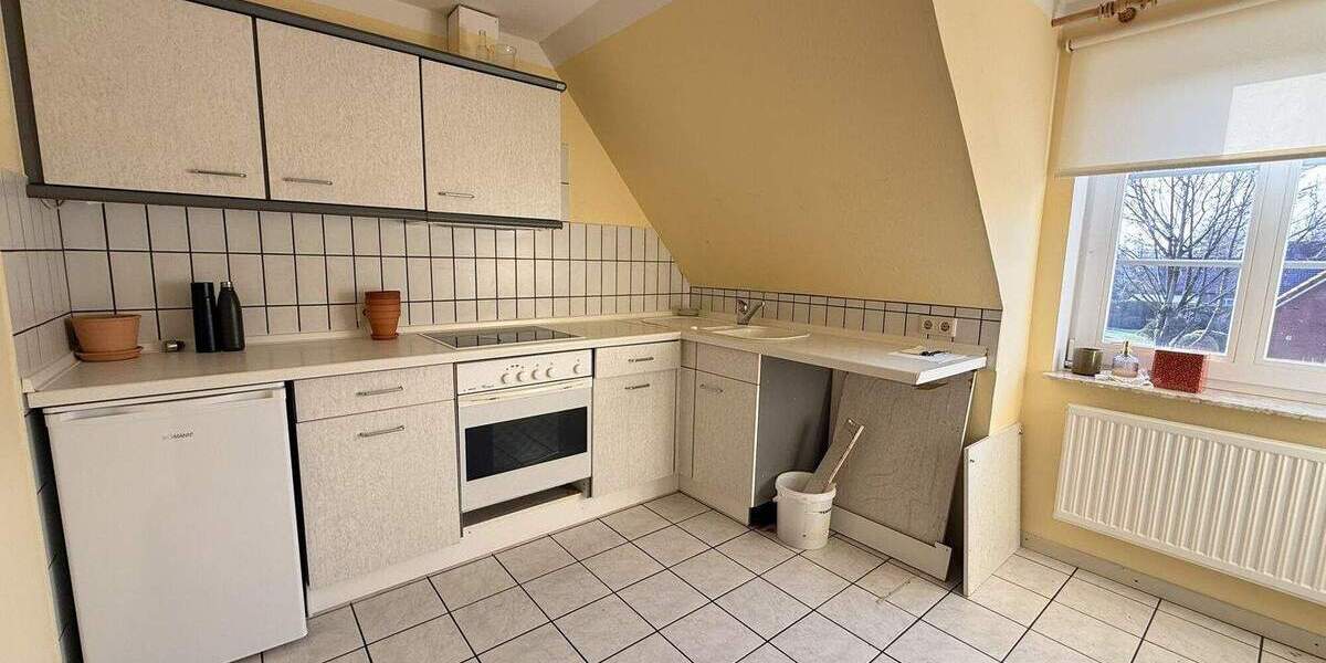 Einfamilienhaus Langenhorn - 8 Zimmer, 200 m&sup2;, 389.000&euro; | Angebot:25740802