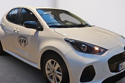 Mazda 2 Hybrid 6.350 km 19.990 &euro; Husum 25813