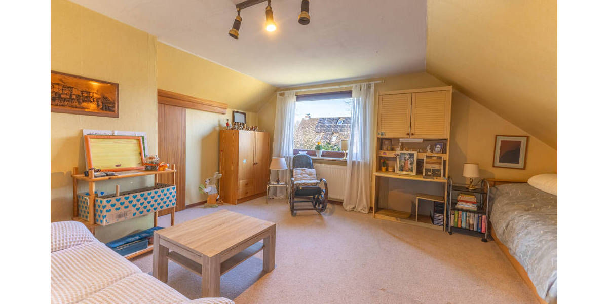 Einfamilienhaus Wesseln - 6 Zimmer, 183 m&sup2;, 329.000&euro; | Angebot:25927340