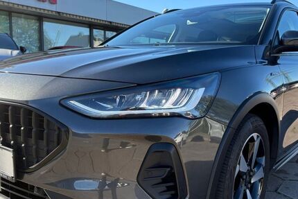 Ford Focus 90.000 km 16.990 &euro; Schuby 24850