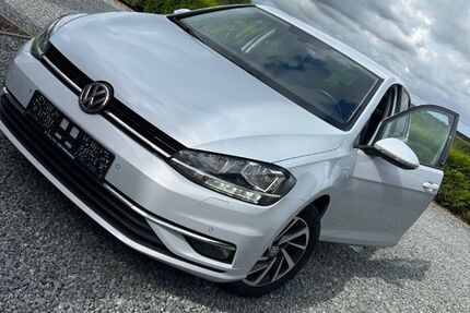 VW Golf 105.000 km 10.900 &euro; Husum 25813