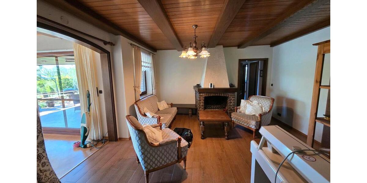 Einfamilienhaus Delve - 9 Zimmer, 200 m&sup2;, 420.000&euro; | Angebot:26679675