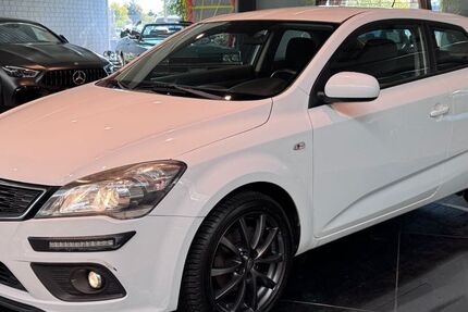 Kia pro ceed / ProCeed 267.865 km 2.695 &euro; Husum 25813