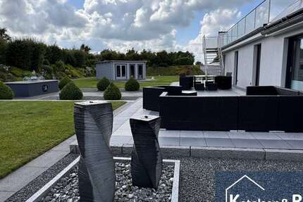 Haus Wanderup - 9 Zimmer, 325 m&sup2;, 799.000&euro; | Angebot:27308876