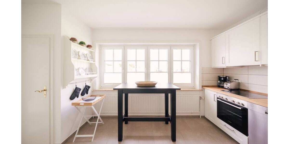 Einfamilienhaus Tating - 9 Zimmer, 286 m&sup2;, 1.350.000&euro; | Angebot:25969382