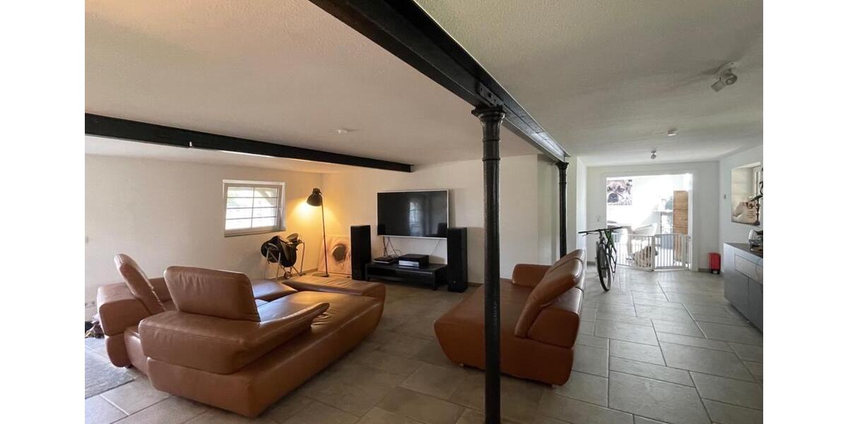 Bauernhaus, Landhaus Högel - 9 Zimmer, 291 m&sup2;, 580.000&euro; | Angebot:25376503