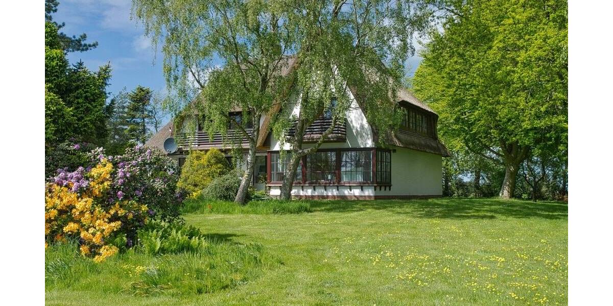 Einfamilienhaus Tating - 9 Zimmer, 286 m&sup2;, 1.350.000&euro; | Angebot:25969382