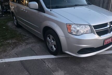 Dodge Grand Caravan 300.000 km 9.900 &euro; Wittbek 25872