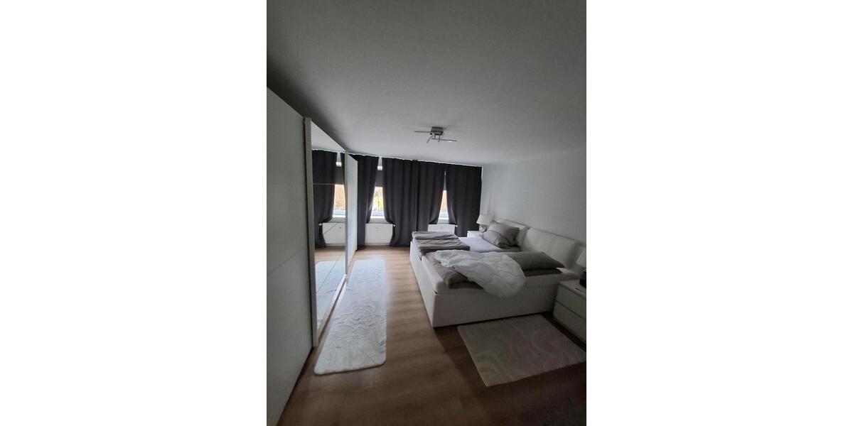 Erdgeschoßwohnung Langenhorn - 3 Zimmer, 100 m&sup2;, 179.000&euro; | Angebot:25555462