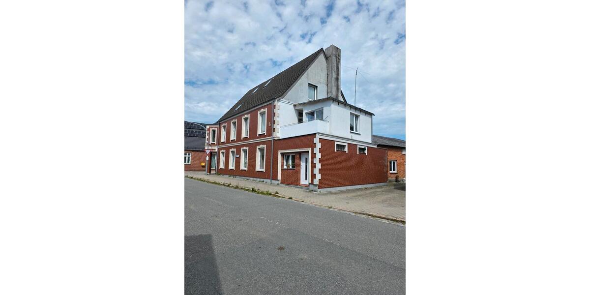 Mehrfamilienhaus, Wohnhaus Friedrichstadt - 12 Zimmer, 200 m&sup2;, 225.000&euro; | Angebot:27070511