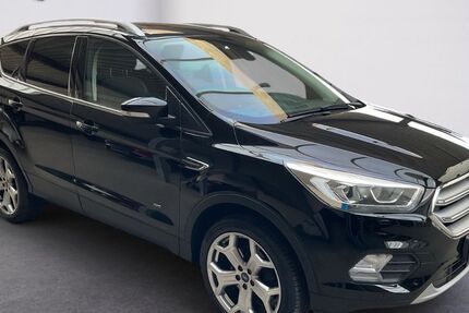 Ford Kuga 79.349 km 16.990 &euro; Husum 25813