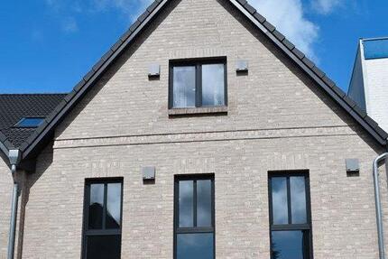 Wohnung Bredstedt - 2 Zimmer, 86 m&sup2;, 700&euro; | Angebot:26002903