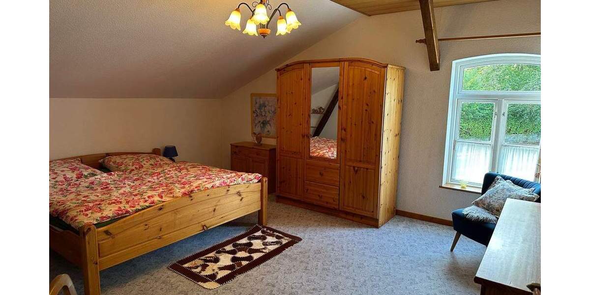 Einfamilienhaus Bergenhusen - 1 Zimmer, 300 m&sup2;, 355.000&euro; | Angebot:25708130